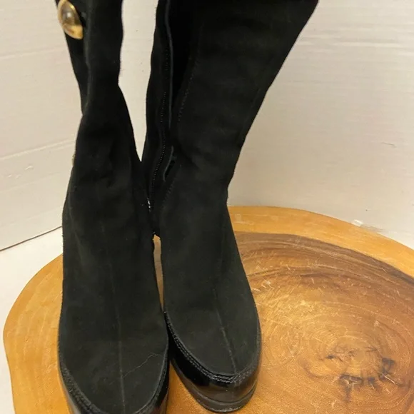 Fendi Gold Buttoned Leather Heeled Knee High Boots